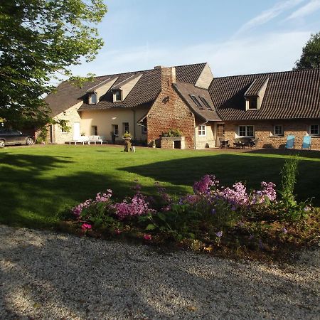 Au Bonheur Frontalier Steenvoorde Exterior foto